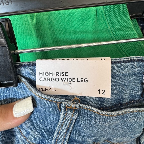 Rue21 cargo wide leg jeans - Picture 3 of 3